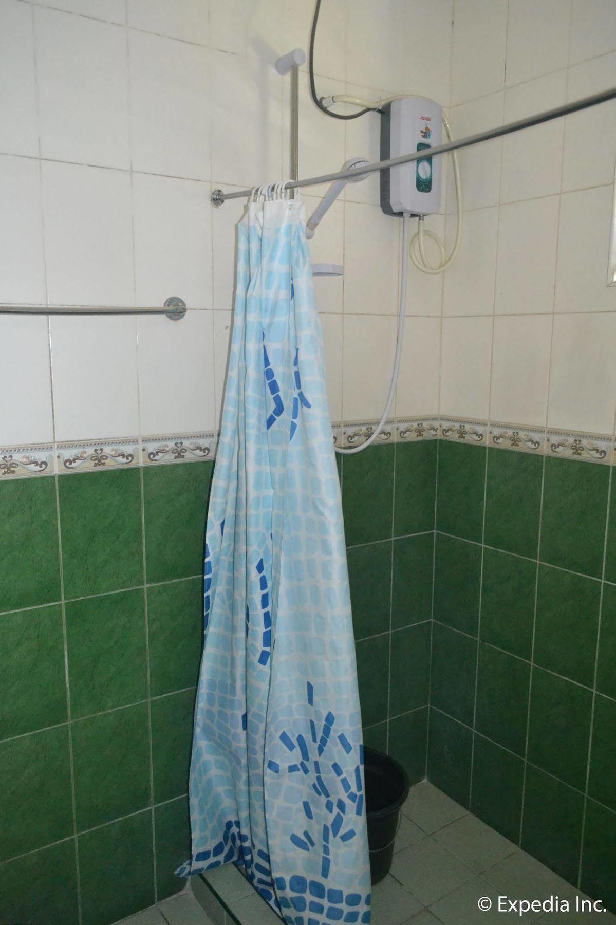 Red Tulip Hotel Angeles Zewnętrze zdjęcie