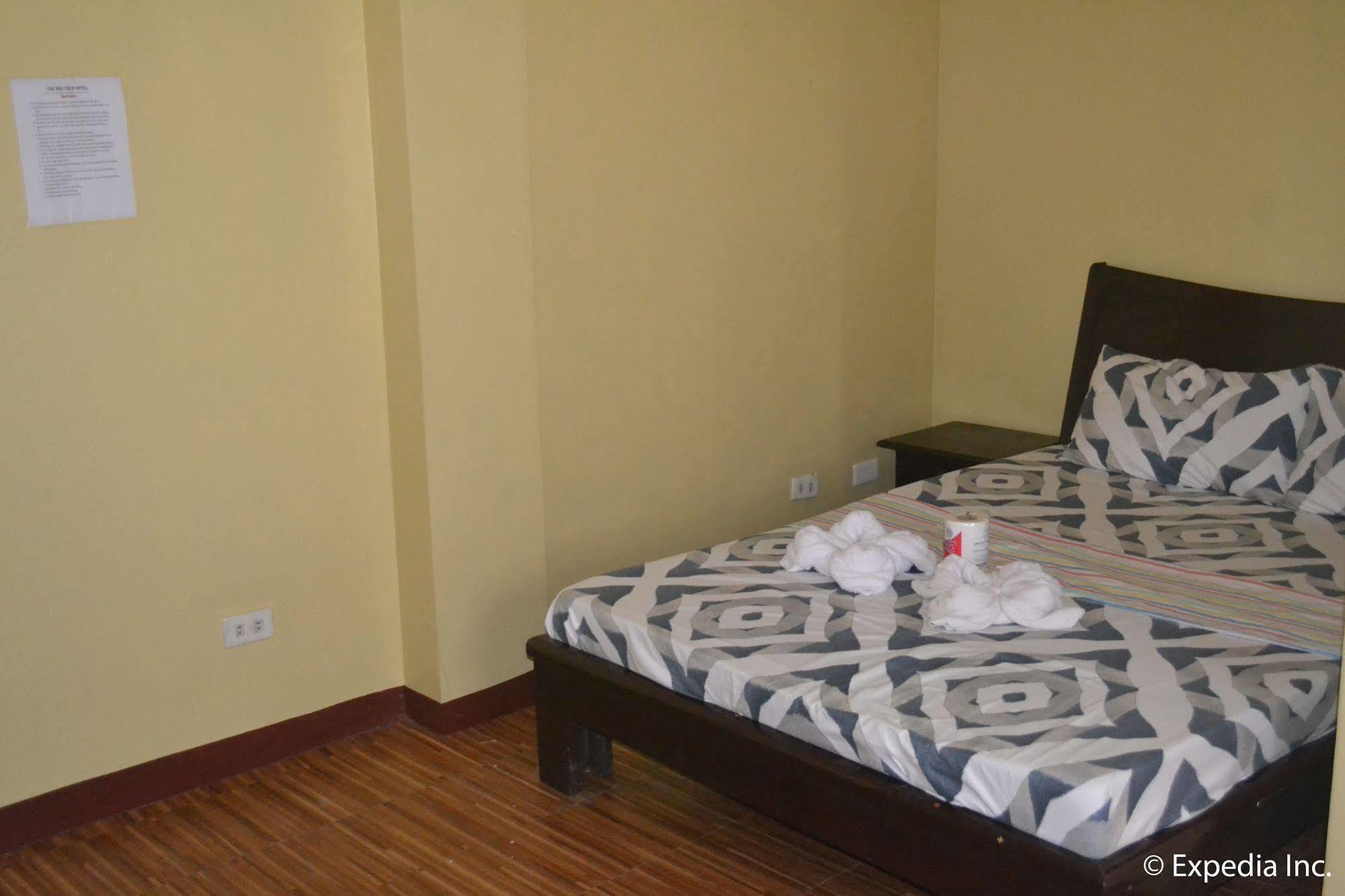 Red Tulip Hotel Angeles Zewnętrze zdjęcie